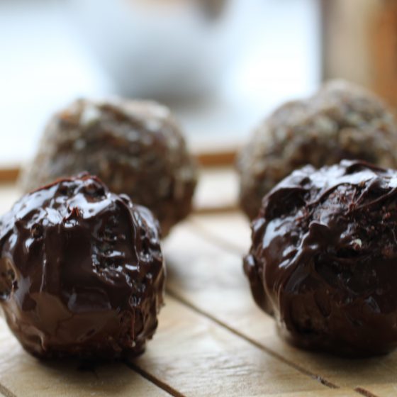 Chocolate Energy Balls