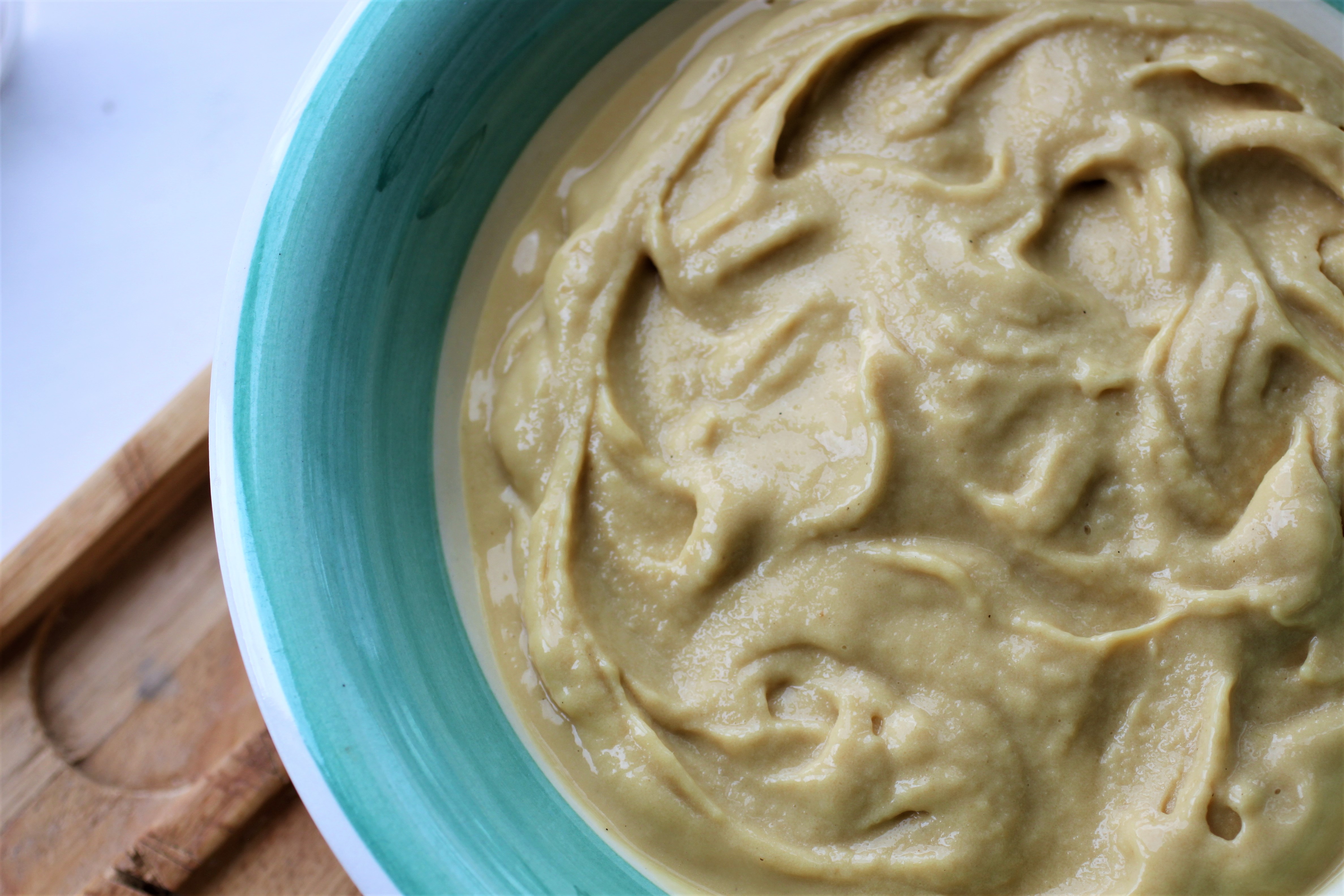 mango vanilla breakfast bowl