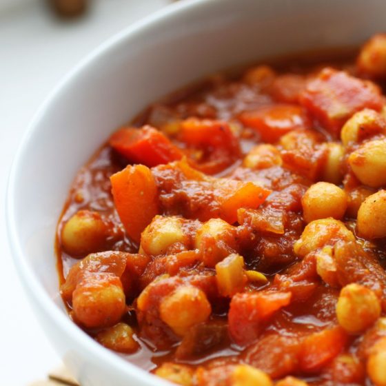 basic chickpea curry recipe close up in white bowl