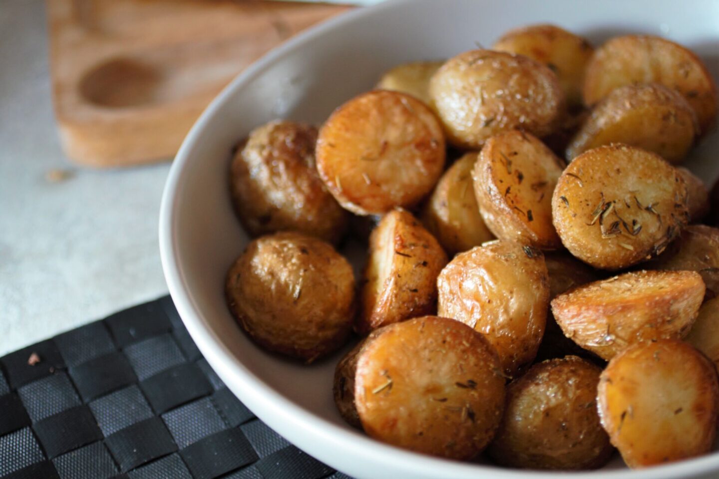 bowl of vegan roast potatoes recipe