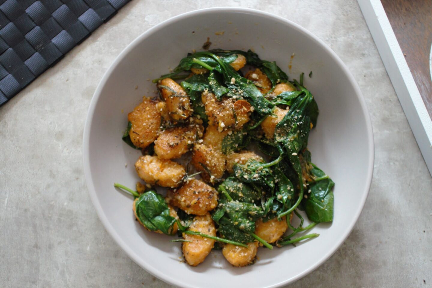 pumpkin gnocchi recipe with garlic and spinach