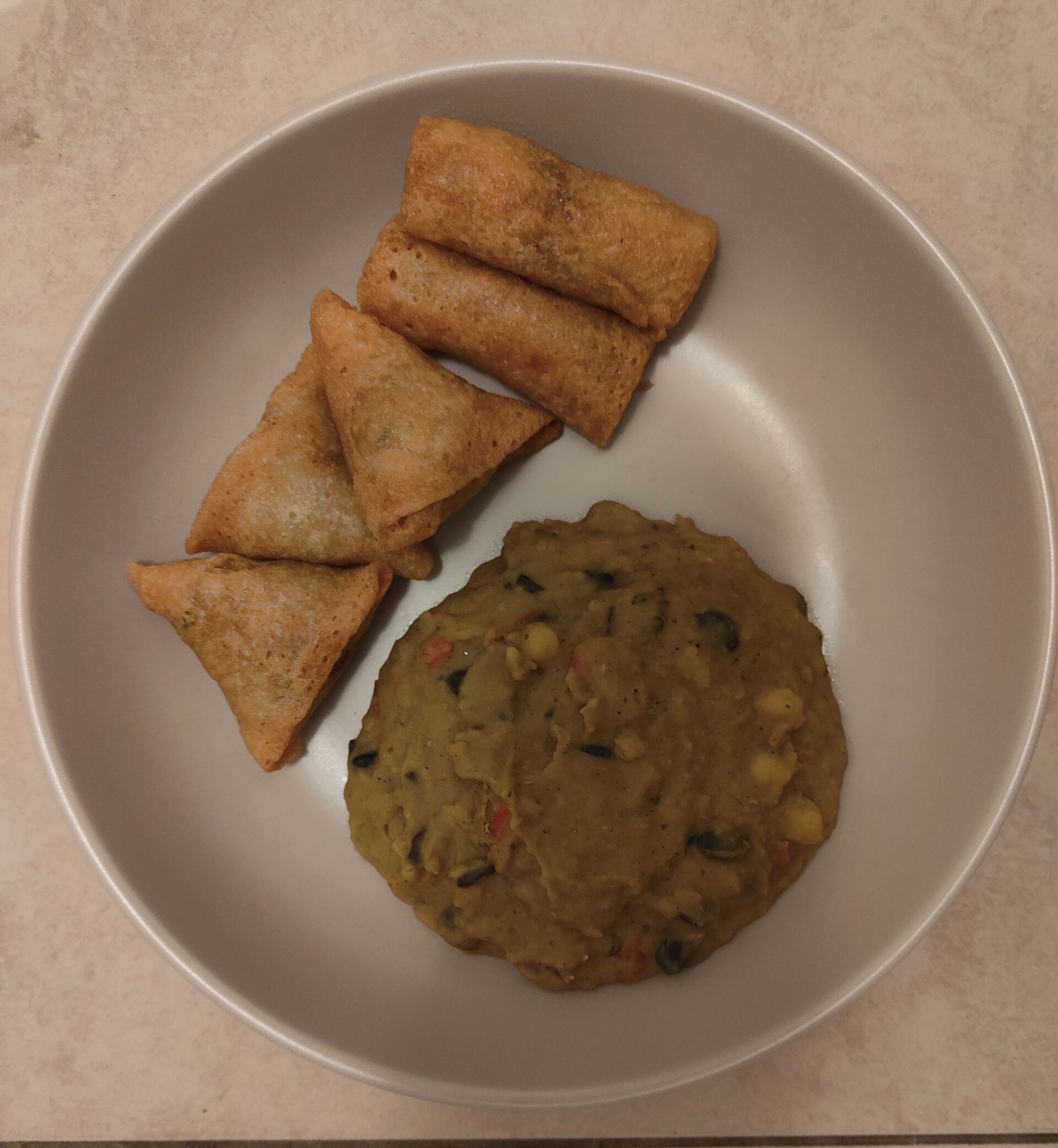 Bol Katsu curry with spring rolls