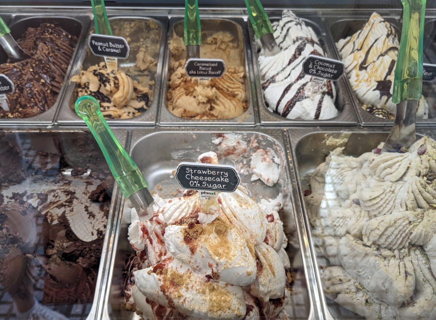 Planet Ice Cream Cabinet